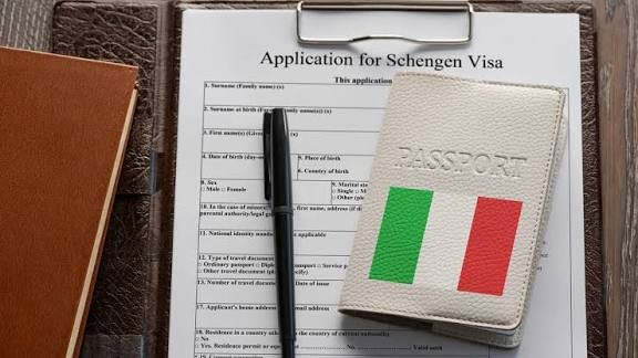 Imagem ilustrativa sobre imigração e trabalho na Itália